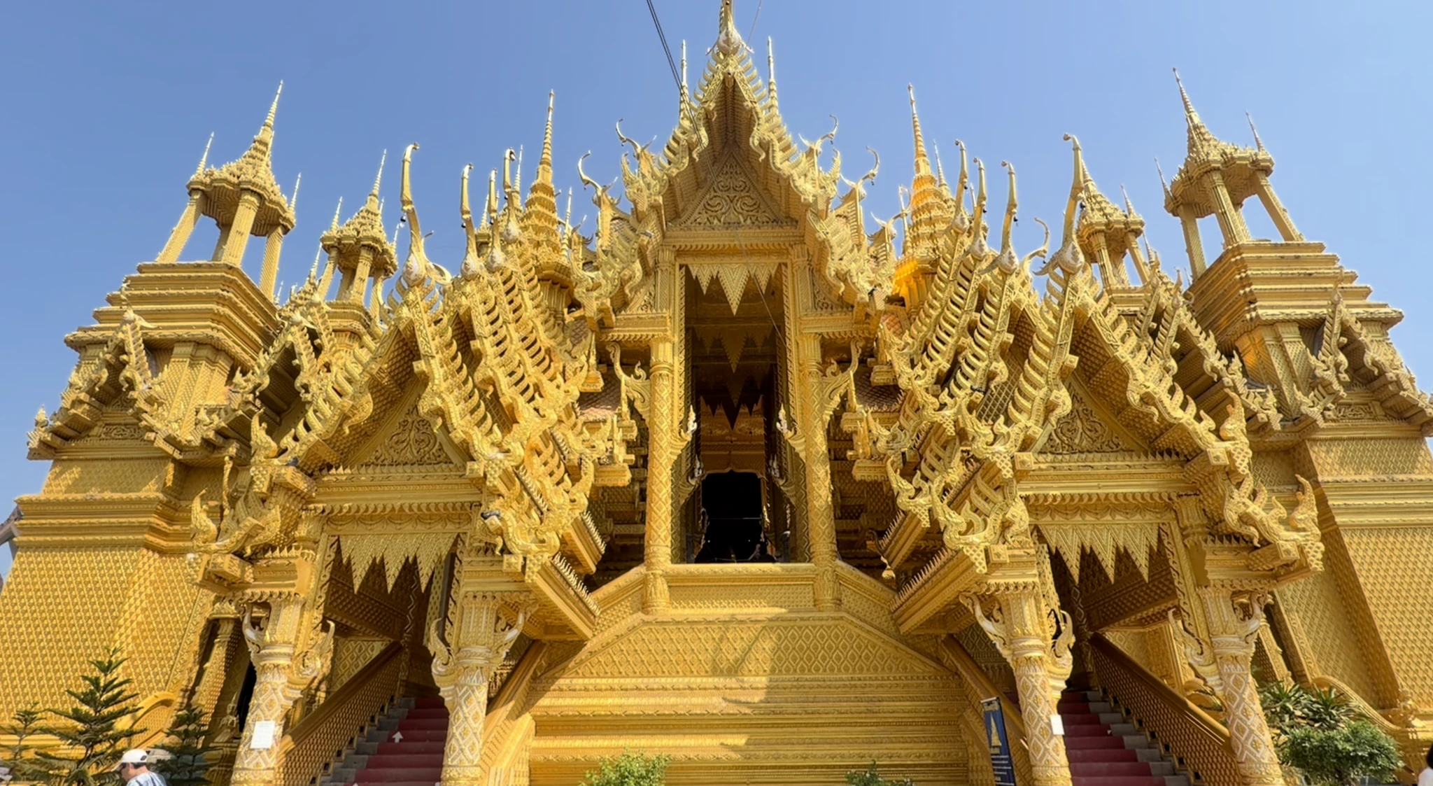 วัดจันทร์ตะวันตก จังหวัดพิษณุโลก